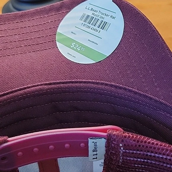 L.L. Bean Maroon and White Floral Women's Trucker Hat NWT - Picture 2 of 2